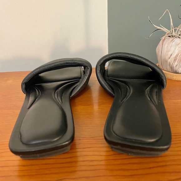 Franco Sarto Caris Black Slide Sandals - Picture 5 of 11